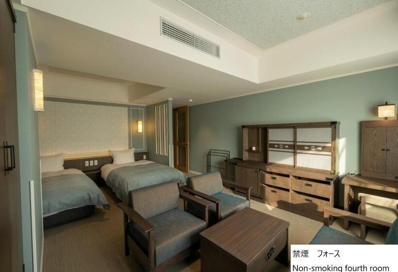 غرفة قياسية رباعية, La Vista Hakodate Bay Annex