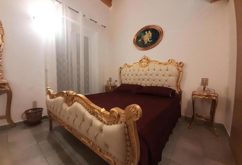 Номер Deluxe Кровать Кинг, Casa San Pio