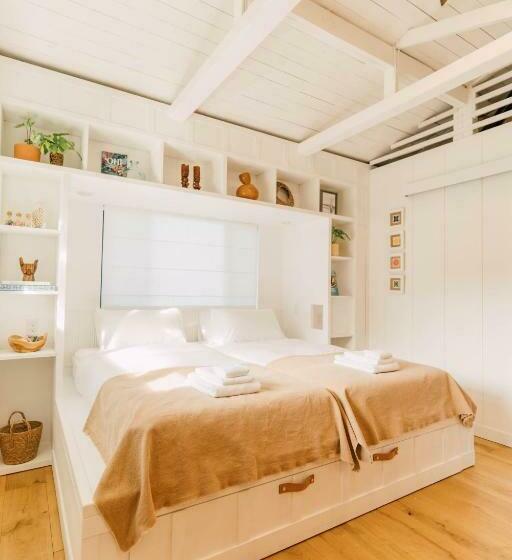 스위트, The Guava Shack