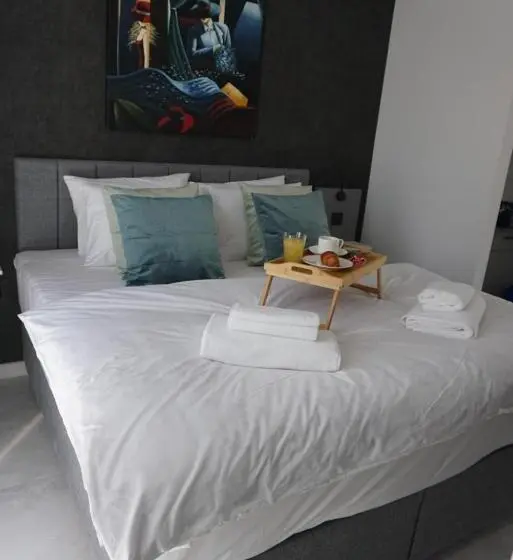 1 Bedroom Penthouse Apartment, Korzo Suites