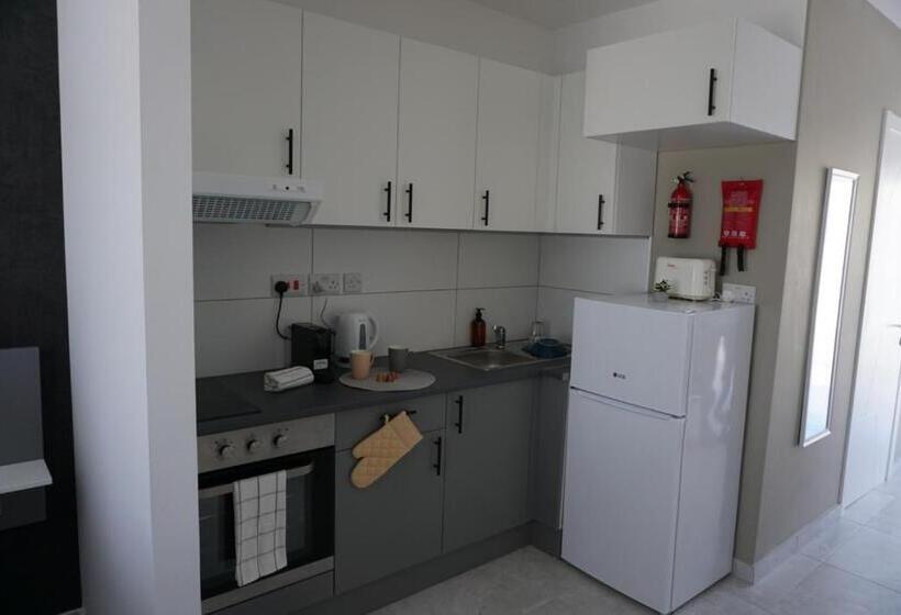 1 Bedroom Penthouse Apartment, Korzo Suites