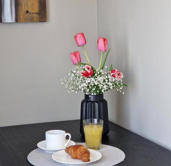 1 Bedroom Penthouse Apartment, Korzo Suites