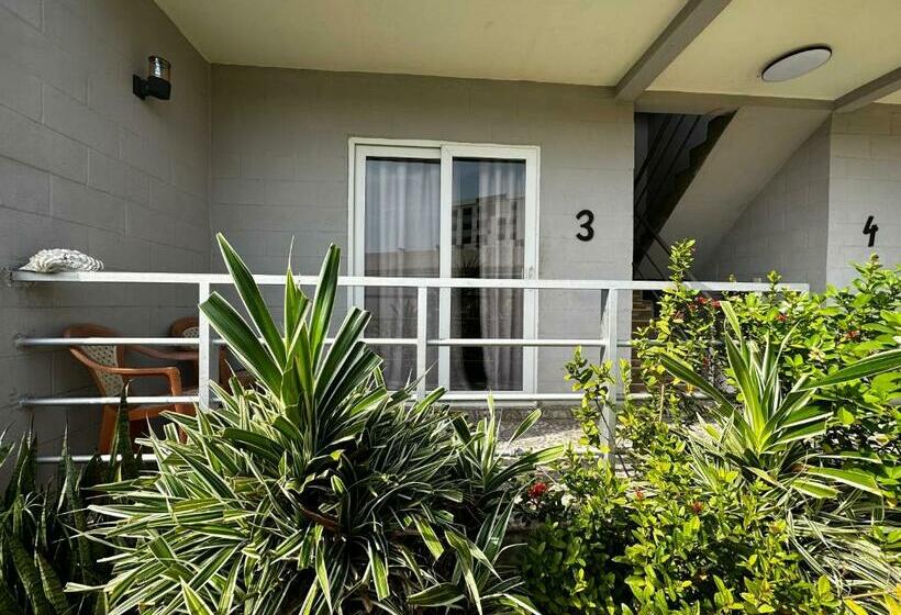 ガーデンビュースタンダードルーム, Ginger Sihanoukville