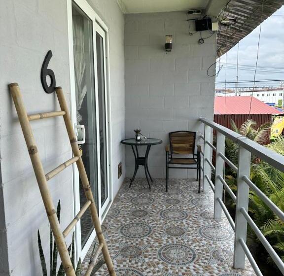 ガーデンビュースタンダードルーム, Ginger Sihanoukville