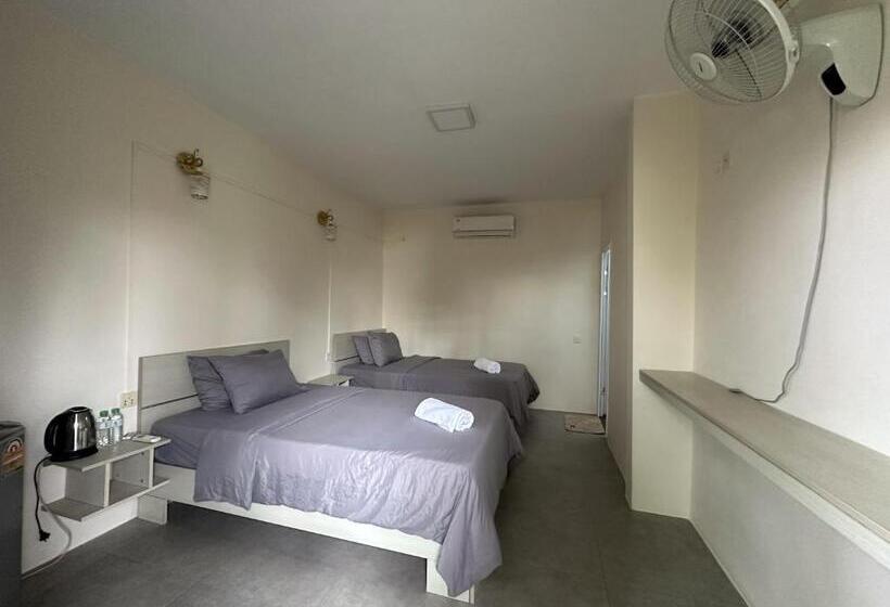 スタンダードルーム, Ginger Sihanoukville