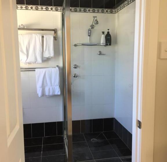 스탠다드 룸 킹사이즈 침대, Bundanoon Lodge