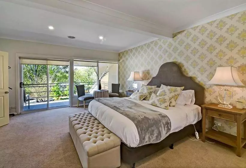 キングサイズベッドのデラックスルーム, Bundanoon Lodge