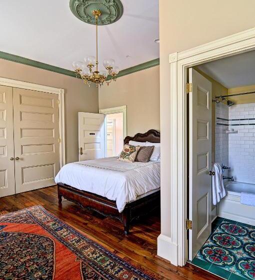 Номер Deluxe, Fort Conde Inn Mobile