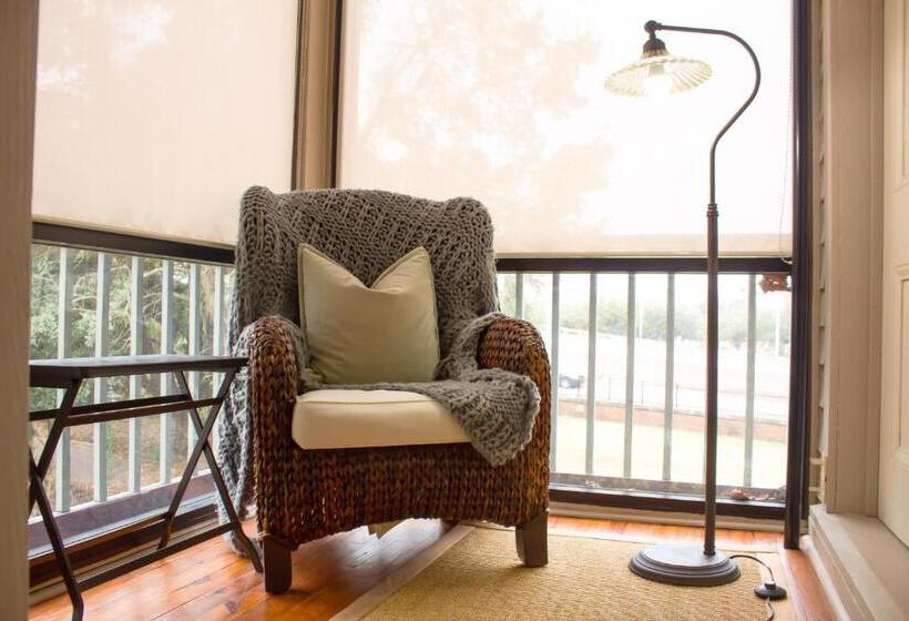 Номер Стандарт, Fort Conde Inn   Mobile