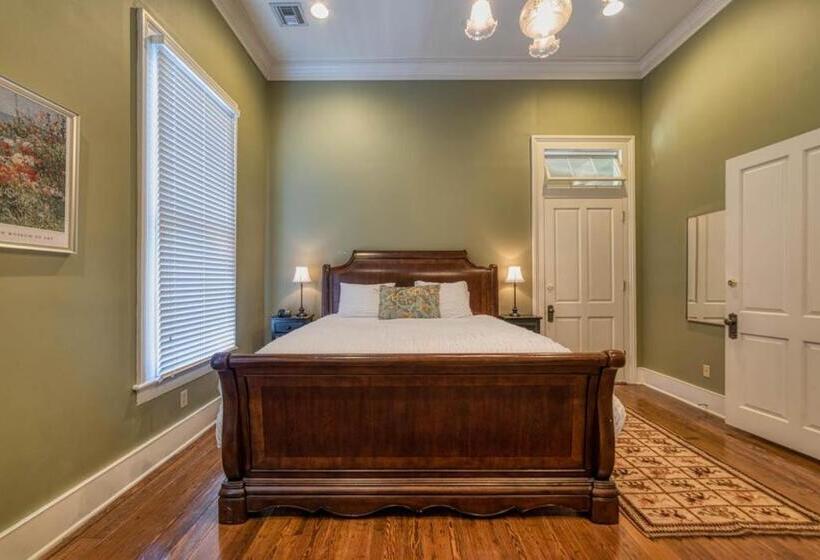 Семейное Бунгало, Fort Conde Inn Mobile