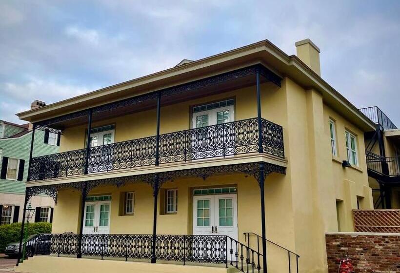 Люкс 2 Спальни, Fort Conde Inn   Mobile