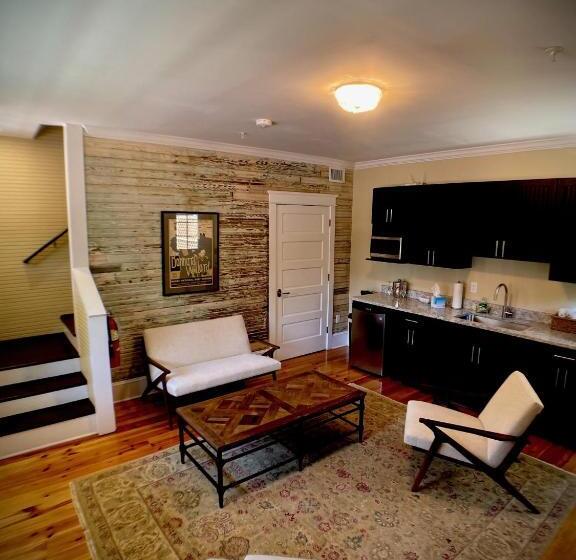 Люкс 2 Спальни, Fort Conde Inn Mobile