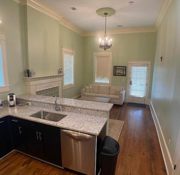 Люкс Superior, Fort Conde Inn Mobile