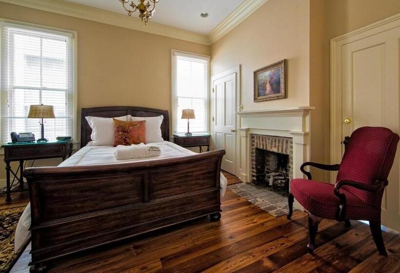 Семейное Бунгало, Fort Conde Inn Mobile