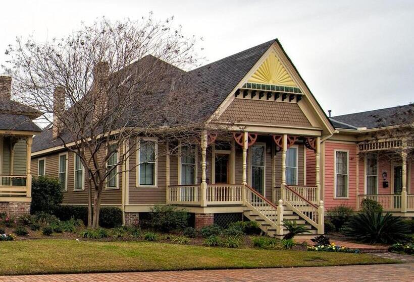 Семейное Бунгало, Fort Conde Inn Mobile