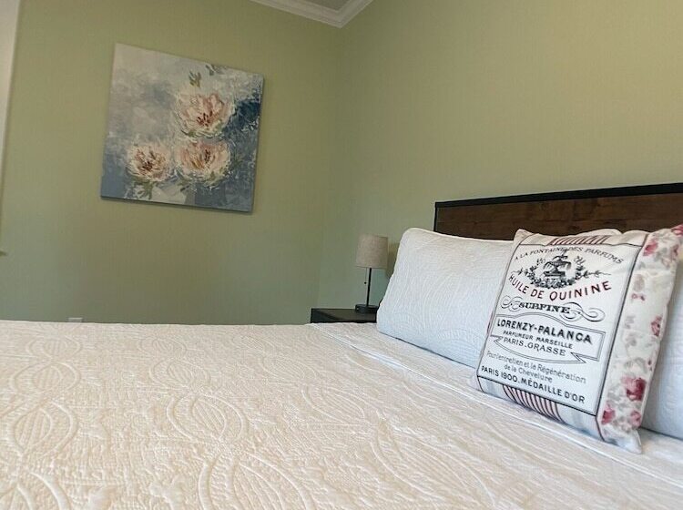 Номер Deluxe, Fort Conde Inn   Mobile