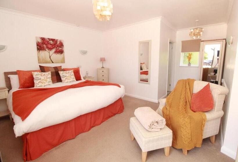Семейный Номер, Kings Head Inn