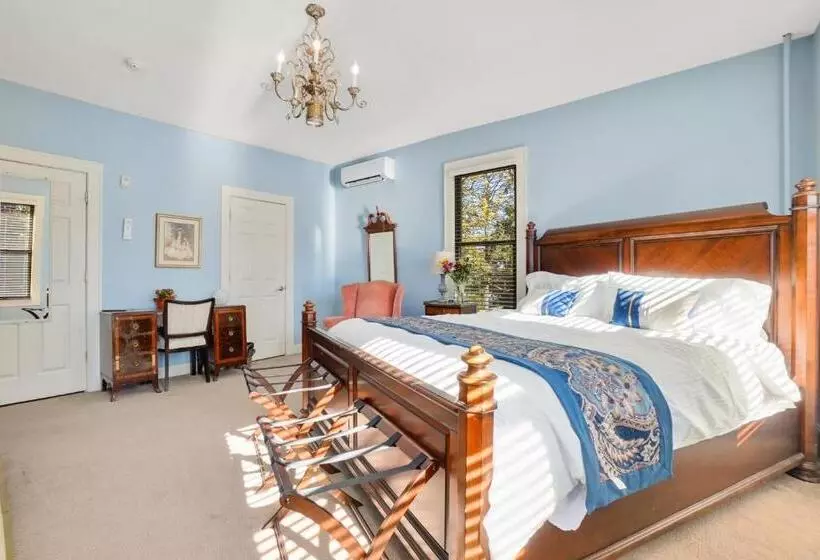 デラックスルーム, Debary Inn