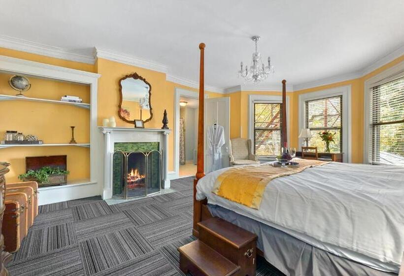 غرفة ديلوكس, Debary Inn