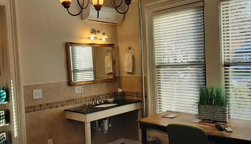 身障者適用スタンダードルーム, Debary Inn