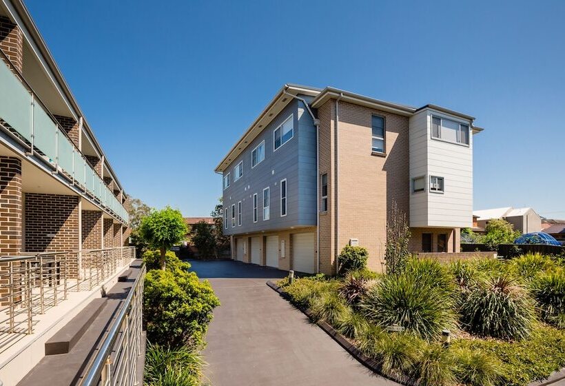 דירת דלוקס 2 חדרי שינה, Charlestown Executive Apartments