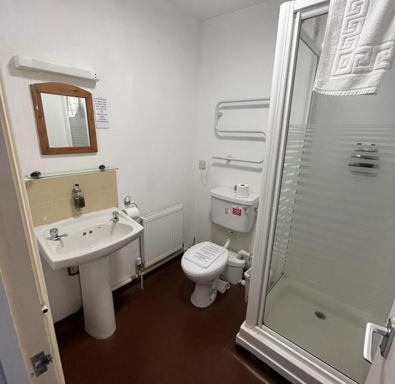 Номер Стандарт, Castle Inn