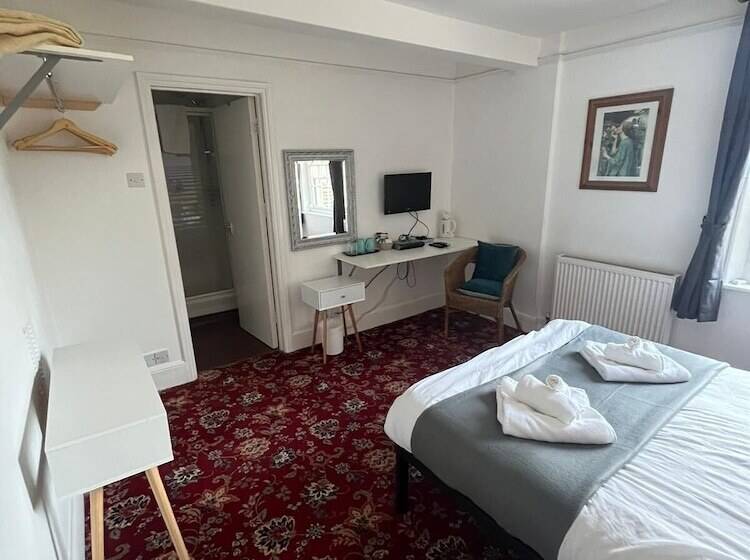 Номер Стандарт, Castle Inn