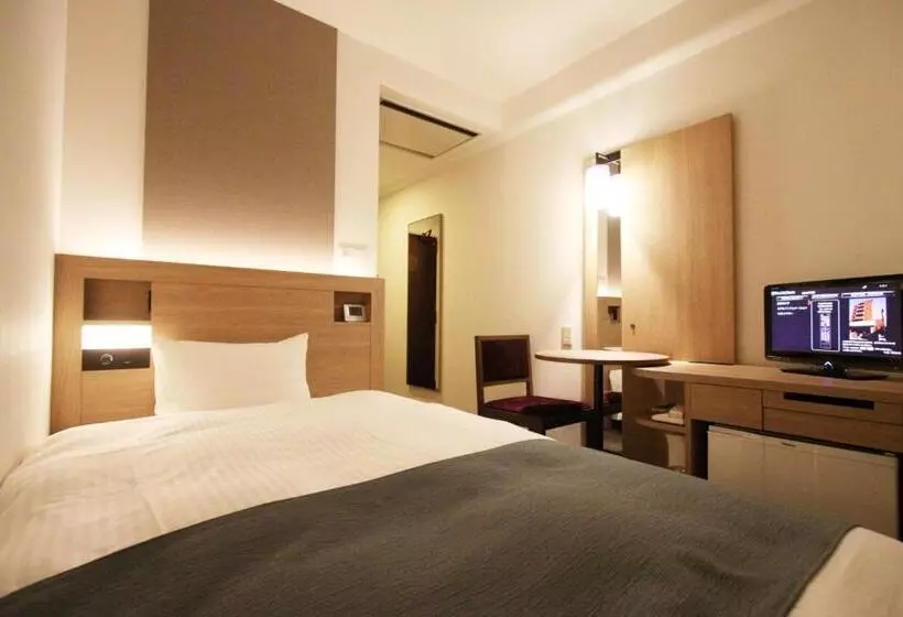 ダブルベッドのベーシックルーム, Urban Hotel Kusatsu
