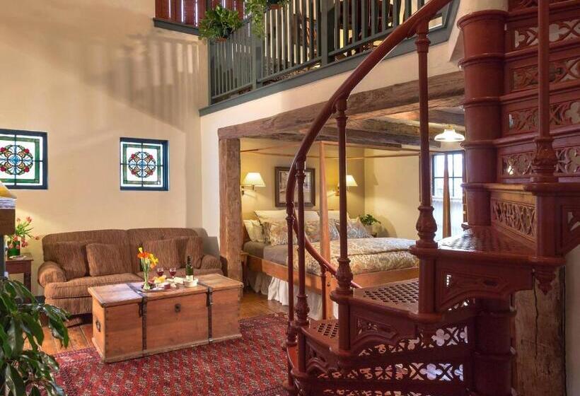 جناح ديلوكس سرير كينج, Washington House Inn