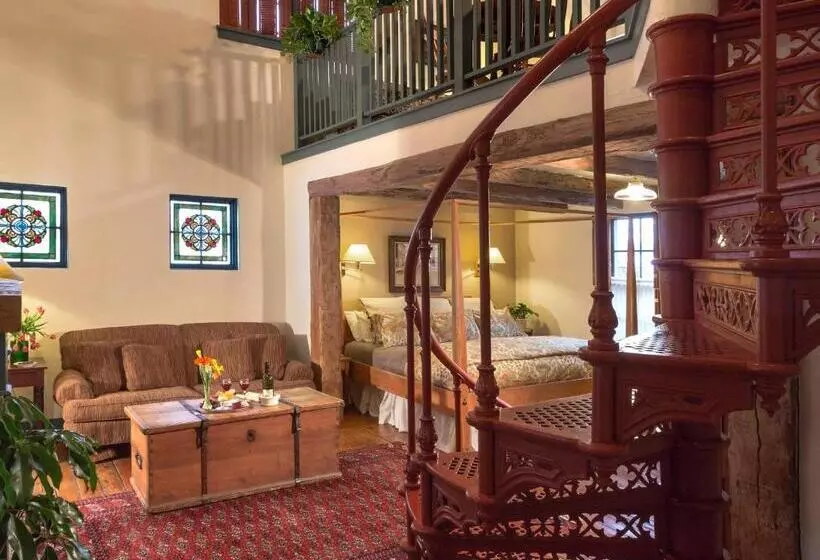 キングサイズベッドのデラックススイート, Washington House Inn