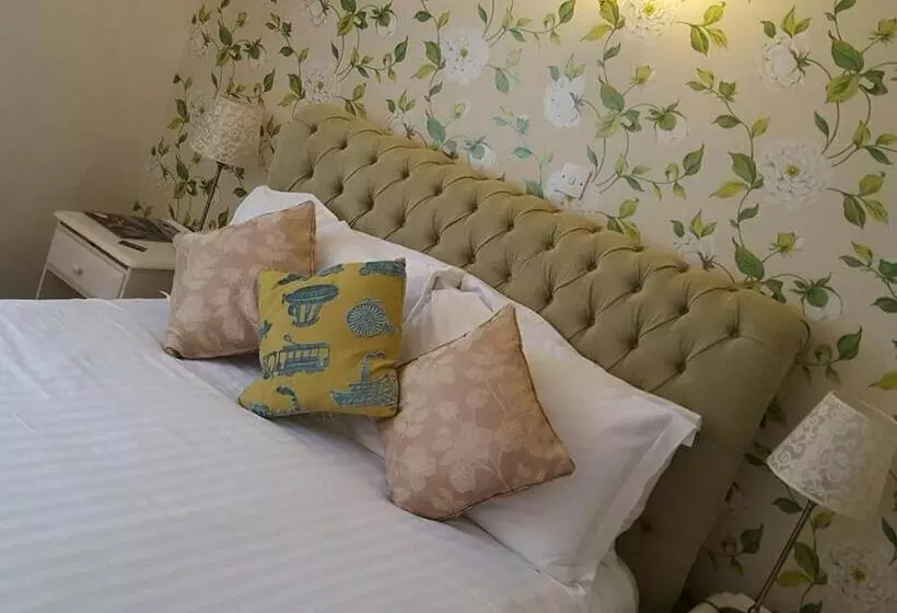 キングサイズベッドのスタンダードルーム, Wellington Inn