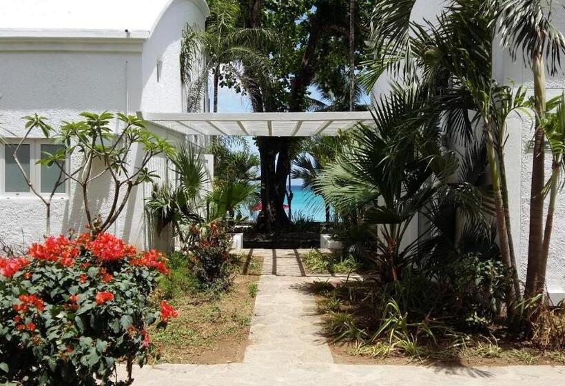 2 Bedroom Apartment Side Sea View, Le Beachclub