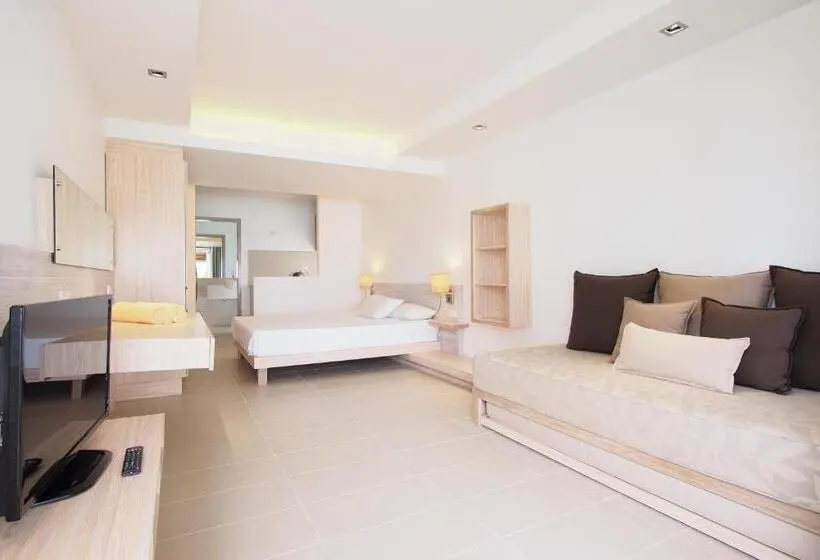 استودیوی استاندارد با چشم‌انداز دریا, Le Beachclub
