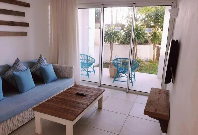 استودیو استاندارد با چشم‌انداز باغ, Le Beachclub