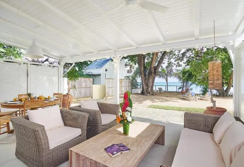 ویلای 4 خوابه, Le Beachclub