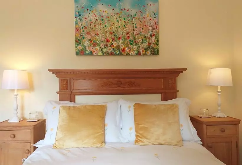 スタンダードルーム, Lobhill Farmhouse Bed And Breakfast And Self Catering Accommodation