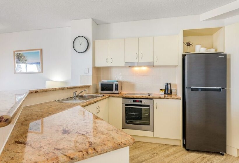带2个卧室带海景的公寓, Raffles Mooloolaba