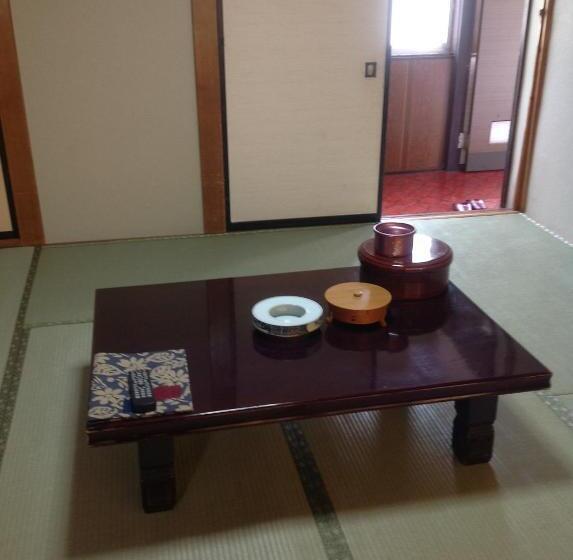 Номер Стандарт Трехместный, Yoshidaya Ryokan