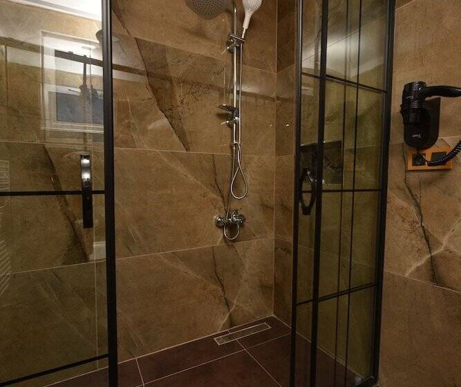 غرفة قياسية, Istanbul Airport Treekos Suite