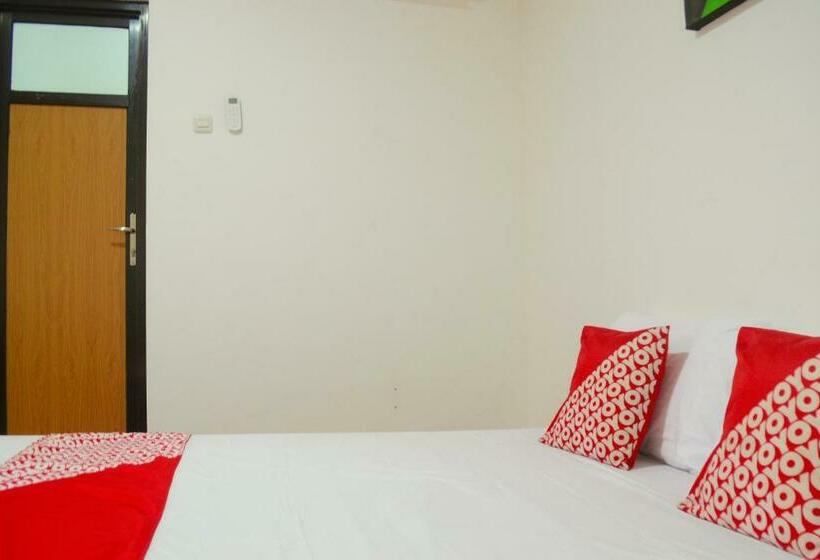 Standardrum, Reddoorz Syariah Near Wisata Durensewu Pandaan