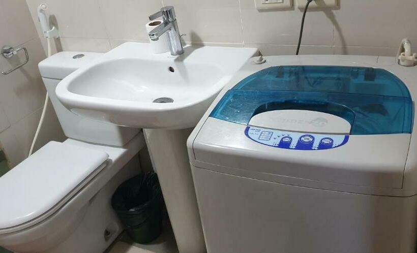 استودیوی استاندارد, Eton Baypark Manila. By Tripleview