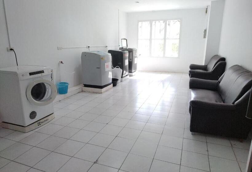 آپارتمان 1 خوابه, 7 Pool Condo Opposite The Train Station Near Old City And Nimman
