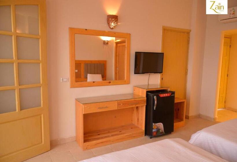 اتاق اکونومی, Zain Dive Inn