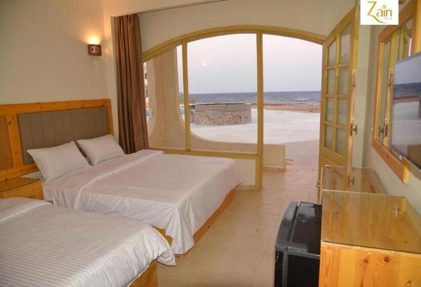 اتاق استاندارد سه نفره, Zain Dive Inn