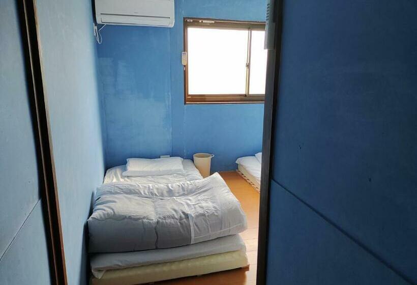 اتاق اکونومی, Hostel Blue Door ホステル ブルードア