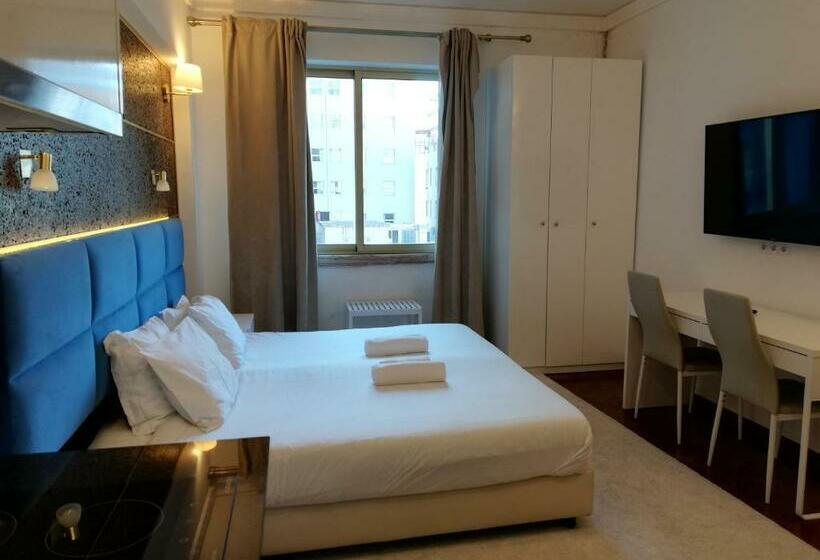 Standardrum, Republica83 Lisbonhome