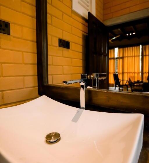 Chambre Triple Standard avec Terrasse, 3 In One Mirissa