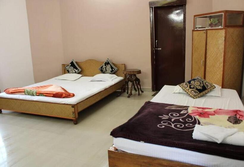 جناح, Green Reed Resort By Meenakshi, Kaziranga