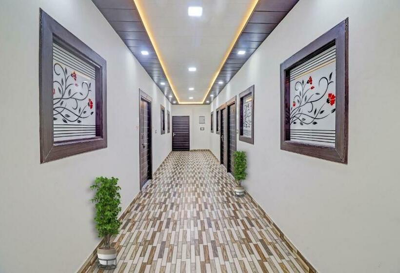 トリプルクラシックルーム, Collection O 80556 Hotel Mansarovar