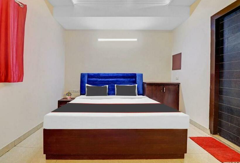 Трехместный Номер Классика, Collection O 80556 Hotel Mansarovar